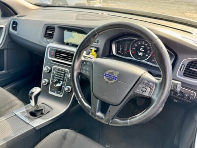 Volvo V60 2.0 D3 Business Edition Euro 6 (s/s) 5dr