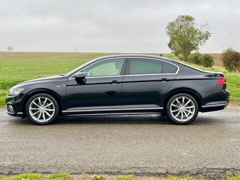Volkswagen Passat 2.0 TDI EVO R-Line Euro 6 (s/s) 4dr 7