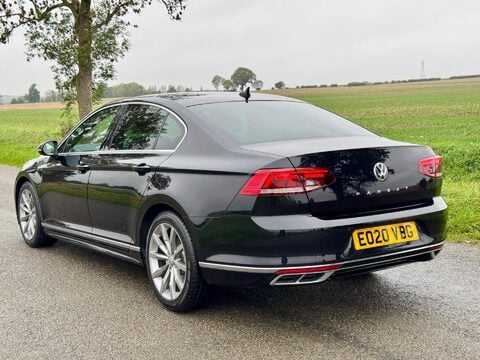 Volkswagen Passat 2.0 TDI EVO R-Line Euro 6 (s/s) 4dr 8
