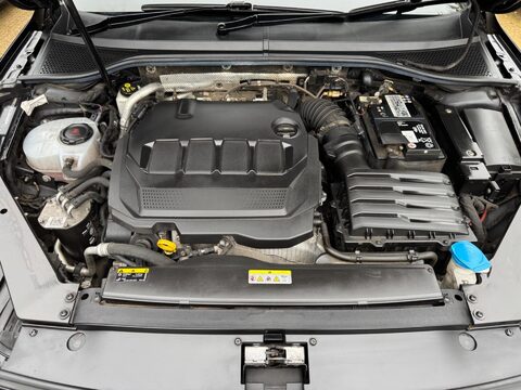 Volkswagen Passat 2.0 TDI EVO R-Line Euro 6 (s/s) 4dr 64