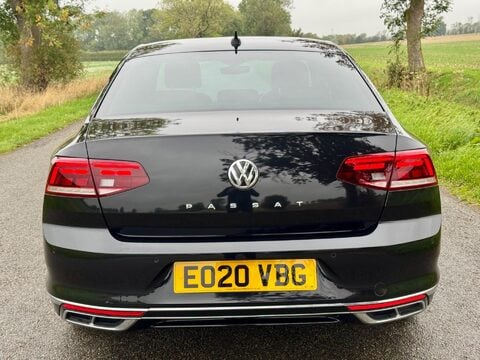 Volkswagen Passat 2.0 TDI EVO R-Line Euro 6 (s/s) 4dr 9