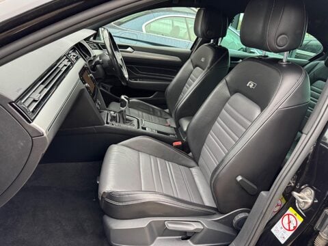 Volkswagen Passat 2.0 TDI EVO R-Line Euro 6 (s/s) 4dr 59