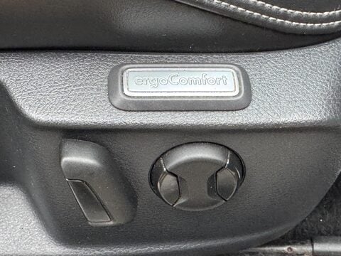 Volkswagen Passat 2.0 TDI EVO R-Line Euro 6 (s/s) 4dr 48
