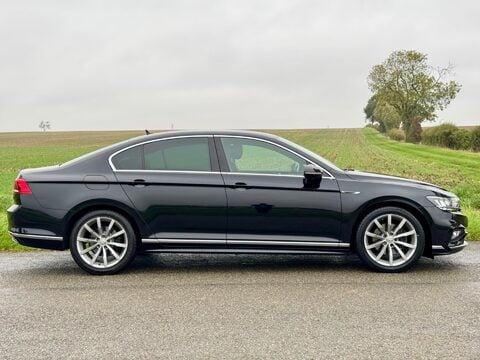 Volkswagen Passat 2.0 TDI EVO R-Line Euro 6 (s/s) 4dr 3