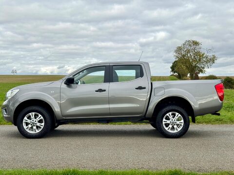 Nissan Navara 2.3 dCi Acenta 4WD Euro 6 (s/s) 4dr 7