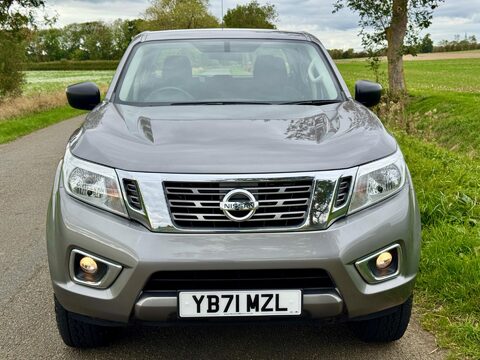 Nissan Navara 2.3 dCi Acenta 4WD Euro 6 (s/s) 4dr 5