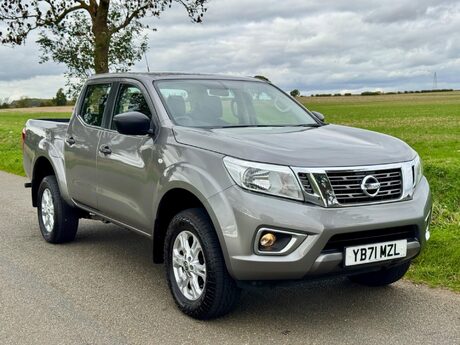 Nissan Navara 2.3 dCi Acenta 4WD Euro 6 (s/s) 4dr