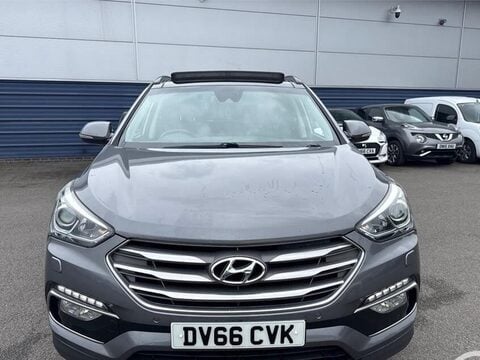 Hyundai SANTA FE 2.2 CRDi Blue Drive Wiggins Edition Auto 4WD Euro 6 (s/s) 5dr (7 Seat) 5