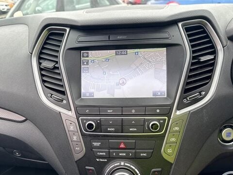 Hyundai SANTA FE 2.2 CRDi Blue Drive Wiggins Edition Auto 4WD Euro 6 (s/s) 5dr (7 Seat) 10