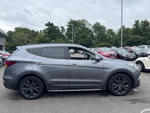 Hyundai SANTA FE 2.2 CRDi Blue Drive Wiggins Edition Auto 4WD Euro 6 (s/s) 5dr (7 Seat) 2