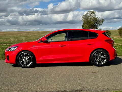 Ford Focus 1.5 EcoBlue ST-Line Euro 6 (s/s) 5dr 7