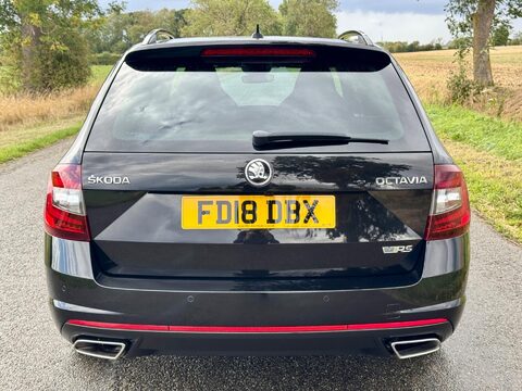 Skoda Octavia 2.0 TDI vRS DSG Euro 6 (s/s) 5dr 9