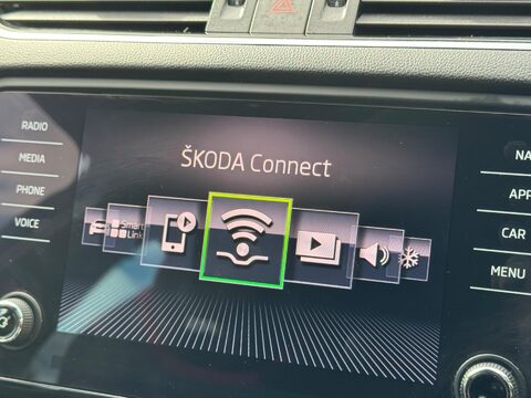 Skoda Octavia 2.0 TDI vRS DSG Euro 6 (s/s) 5dr 26