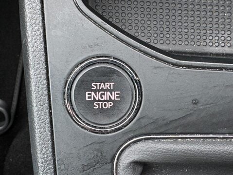 SEAT Ibiza 1.0 TSI XCELLENCE Euro 6 (s/s) 5dr 27