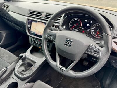 SEAT Ibiza 1.0 TSI XCELLENCE Euro 6 (s/s) 5dr