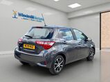 Toyota Yaris 1.5 VVT-i Icon Tech Euro 6 5dr 3