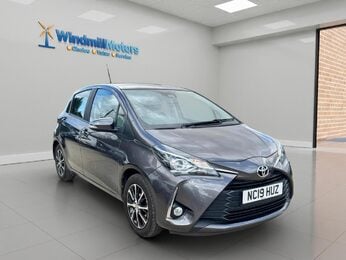 Toyota Yaris 1.5 VVT-i Icon Tech Euro 6 5dr