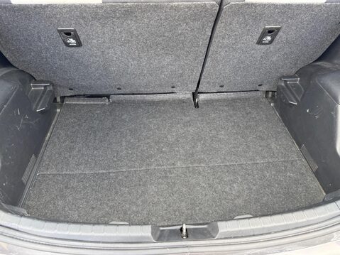 Toyota Yaris 1.5 VVT-i Icon Tech Euro 6 5dr 33