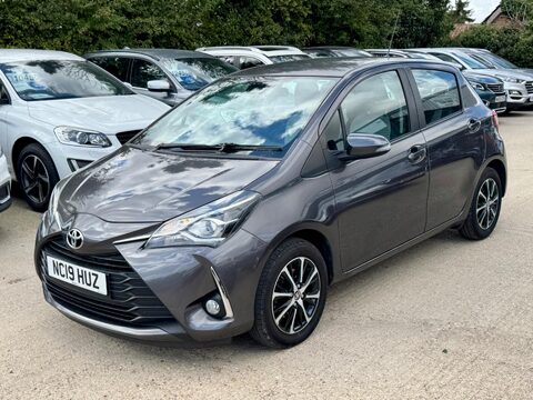 Toyota Yaris 1.5 VVT-i Icon Tech Euro 6 5dr 5