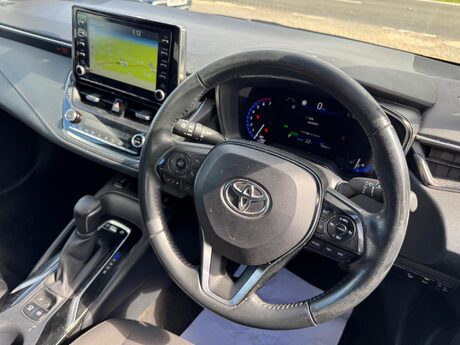 Toyota Corolla 1.8 VVT-h Icon Tech Touring Sports CVT Euro 6 (s/s) 5dr