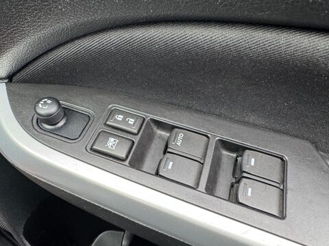 Suzuki Vitara 1.6 SZ-T Euro 6 (s/s) 5dr 28