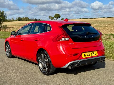 Volvo V40 1.6 D2 R-Design Powershift Euro 5 (s/s) 5dr 8