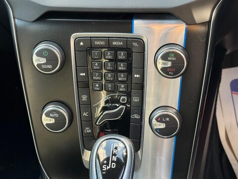Volvo V40 1.6 D2 R-Design Powershift Euro 5 (s/s) 5dr 19