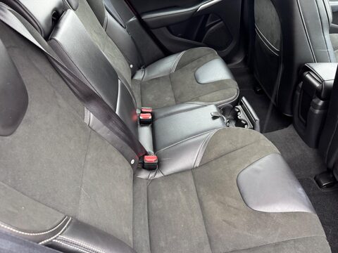 Volvo V40 1.6 D2 R-Design Powershift Euro 5 (s/s) 5dr 22