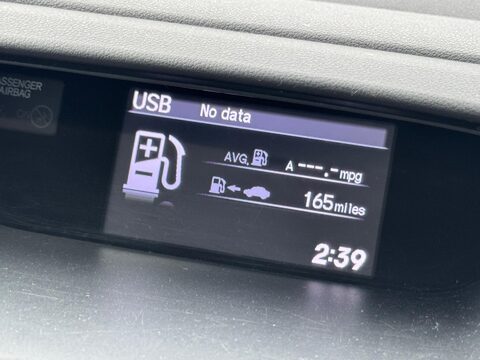 Honda CR-V 2.0 i-VTEC SE Euro 5 (s/s) 5dr 11