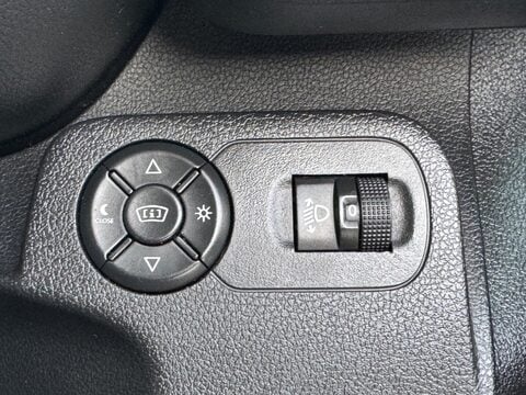 Citroen Berlingo 1.2 PureTech Flair M MPV Euro 6 (s/s) 5dr 33