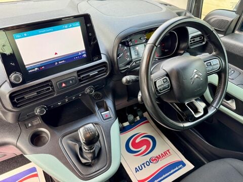 Citroen Berlingo 1.2 PureTech Flair M MPV Euro 6 (s/s) 5dr 13