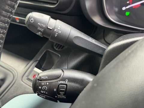 Citroen Berlingo 1.2 PureTech Flair M MPV Euro 6 (s/s) 5dr 31