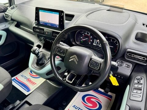 Citroen Berlingo 1.2 PureTech Flair M MPV Euro 6 (s/s) 5dr 39