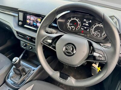 Skoda Fabia 1.0 MPI SE Comfort Euro 6 (s/s) 5dr