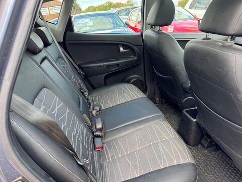 Kia Venga 1.6 4 Euro 6 (s/s) 5dr 31
