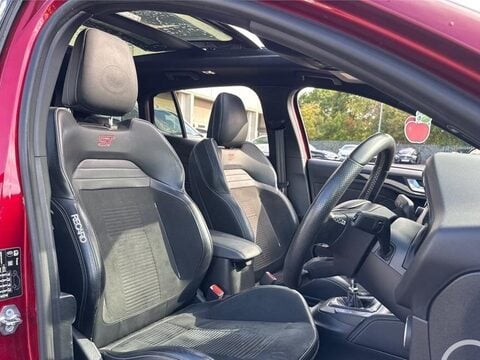 Ford Focus 2.0 EcoBlue ST Euro 6 (s/s) 5dr 4