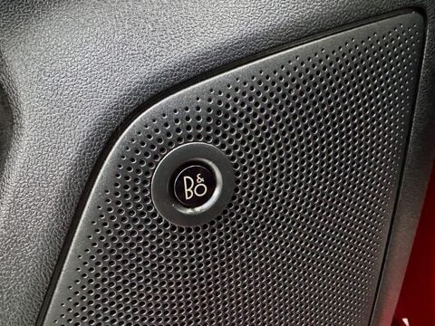 Ford Focus 2.0 EcoBlue ST Euro 6 (s/s) 5dr 38