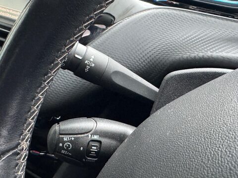 Peugeot 2008 1.2 PureTech Allure EAT Euro 6 (s/s) 5dr 19