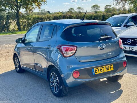 Hyundai i10 1.0 Premium Euro 6 5dr 7