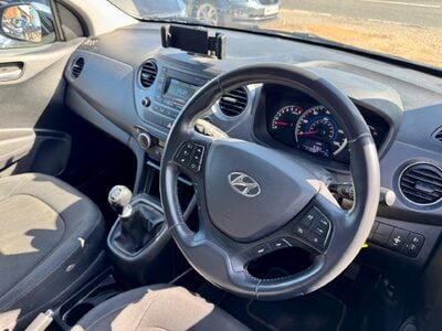 Hyundai i10 1.0 Premium Euro 6 5dr