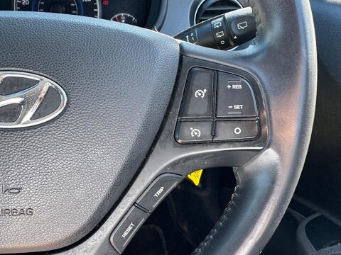 Hyundai i10 1.0 Premium Euro 6 5dr 20