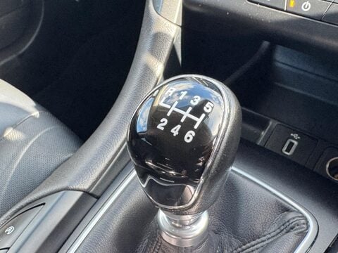 Ford Mondeo 2.0 EcoBlue Titanium Edition Euro 6 (s/s) 5dr 42