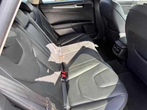 Ford Mondeo 2.0 EcoBlue Titanium Edition Euro 6 (s/s) 5dr 44