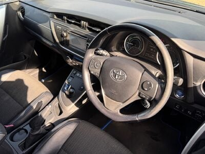 Toyota Auris 1.8 VVT-h Excel Touring Sports CVT Euro 5 (s/s) 5dr