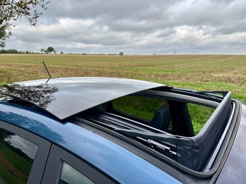 Ford Fiesta 1.0T EcoBoost Titanium Euro 6 (s/s) 5dr 12