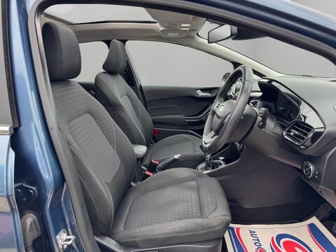 Ford Fiesta 1.0T EcoBoost Titanium Euro 6 (s/s) 5dr 15