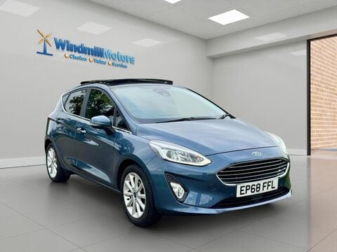 Ford Fiesta 1.0T EcoBoost Titanium Euro 6 (s/s) 5dr 1