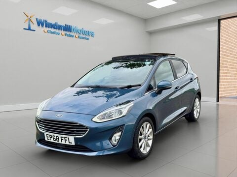 Ford Fiesta 1.0T EcoBoost Titanium Euro 6 (s/s) 5dr 9