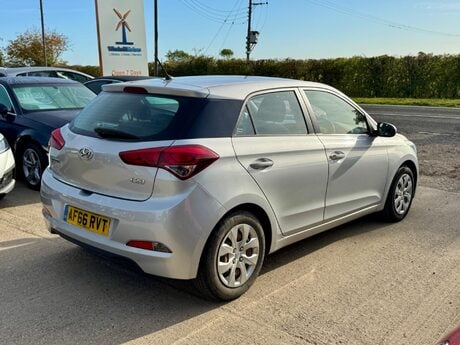 Hyundai i20 1.2 Blue Drive S Euro 6 (s/s) 5dr
