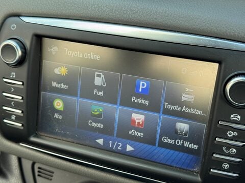 Toyota Yaris 1.5 VVT-i Icon Tech Euro 6 5dr 19